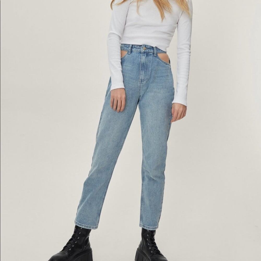 Nasty Gal out of pocket mom high waist jeans blue denim size 28 NWT